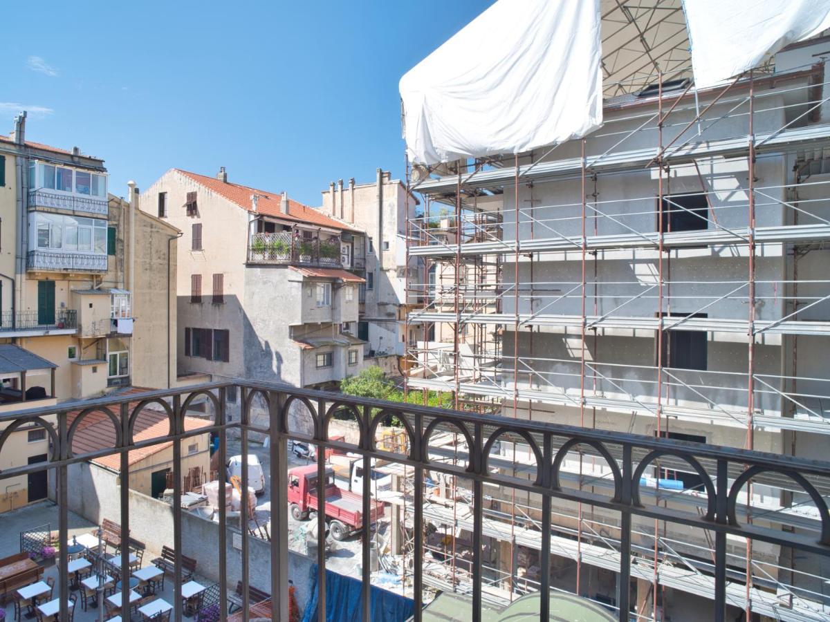 Medusa Apartment - Bilocale Centro Finale Ligure Exterior foto